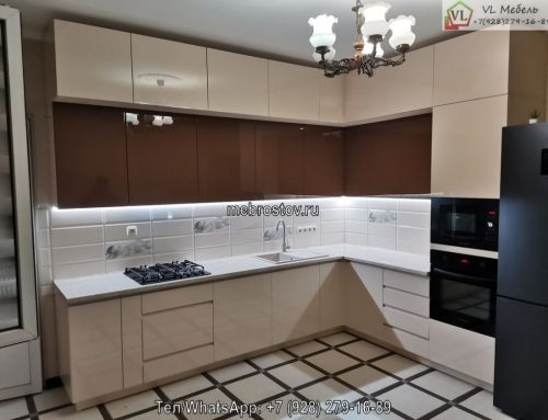 Угловая глянцевая кухня из МДФ с искусственным камнем — заказать недорого